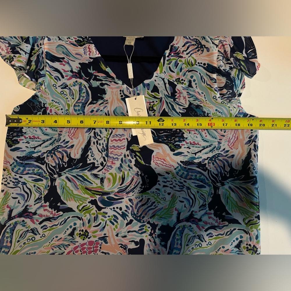 Charlie Paige Navy and Multicolor Blouse Size M New With Tags - Picture 4 of 5